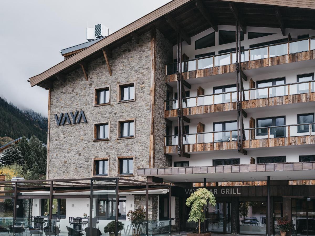 Vaya Galtuer Paznaun Inklusive Silvretta Card Premium Im Sommer Exterior photo